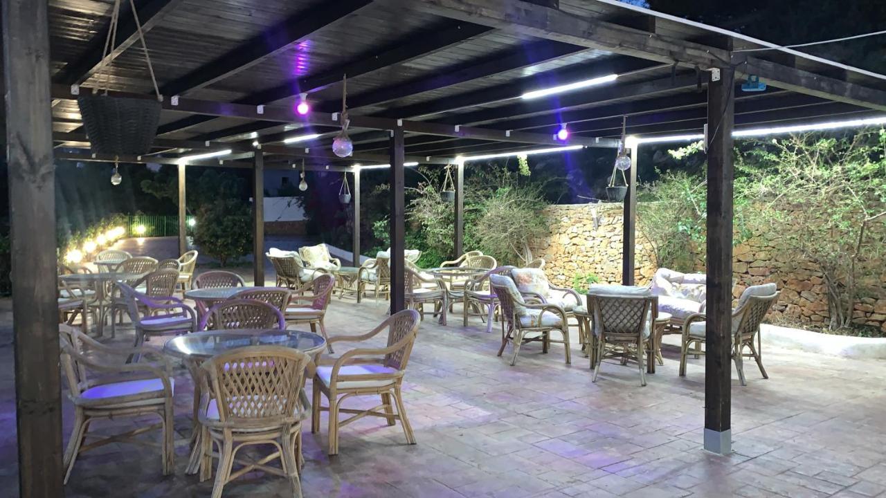 Hotel Restaurant Baladrar 贝尼萨 外观 照片